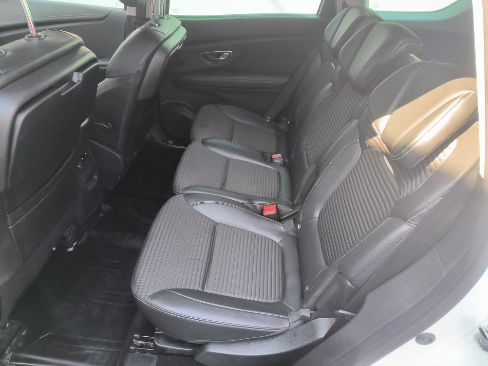 Renault Scénic 1.3TCe BOSE Edition