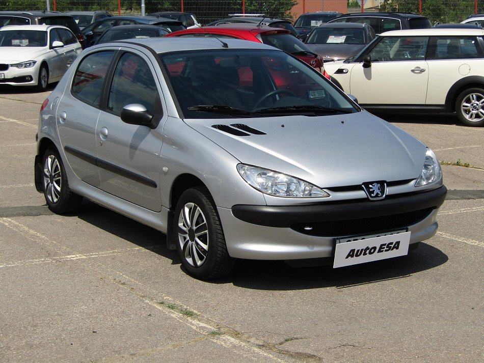 Peugeot 206 1.1i 