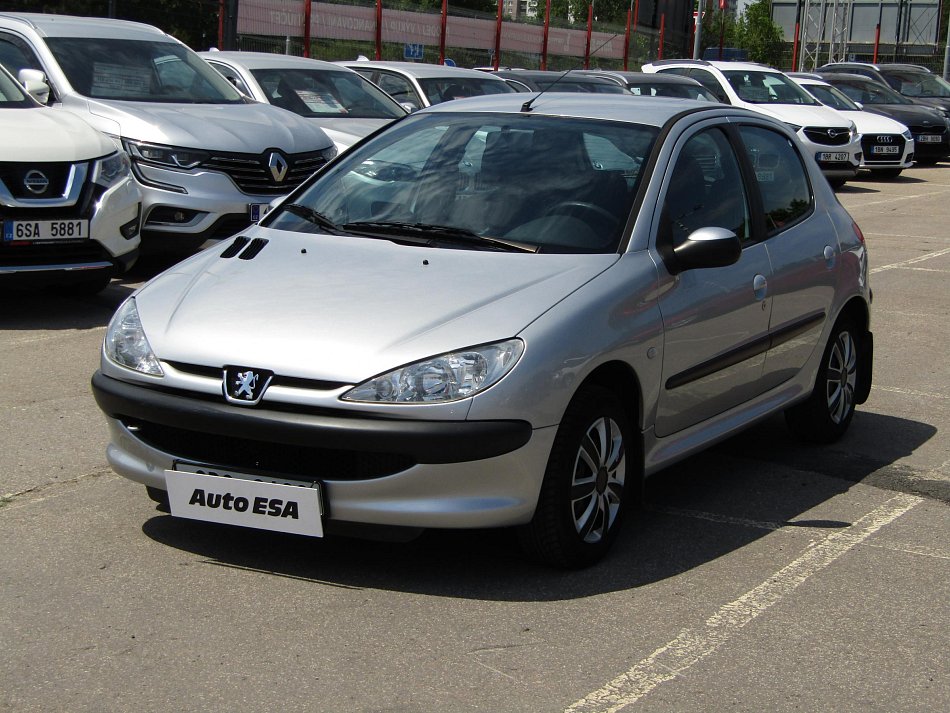 Peugeot 206 1.1i 