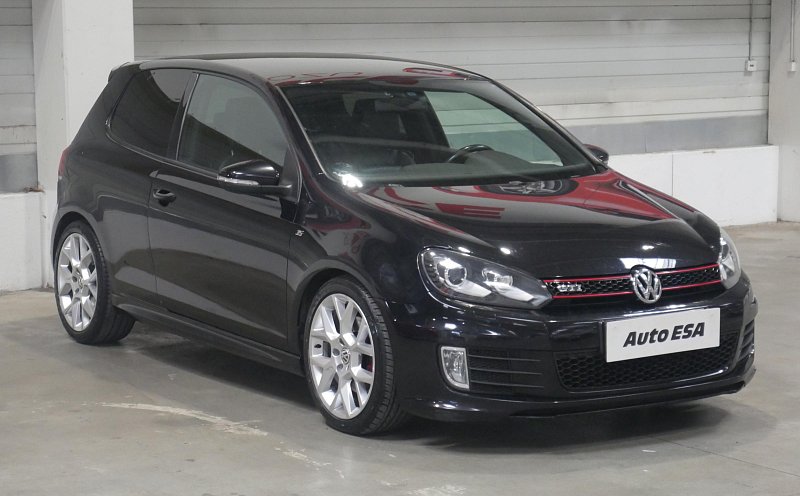 Volkswagen Golf 2.0 