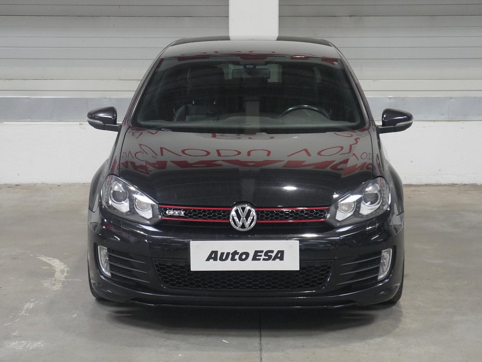 Volkswagen Golf 2.0 