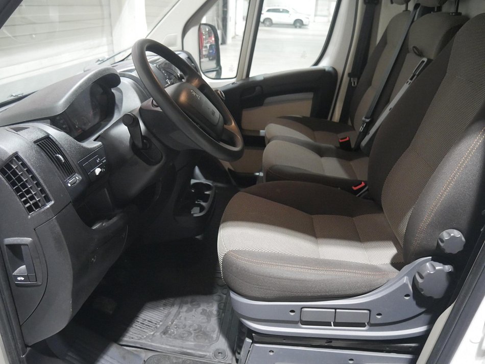 Peugeot Boxer 2.0HDi  L3H2