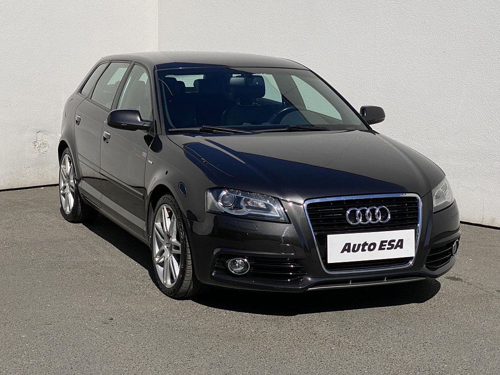 Audi A3 2.0 TDi S-line