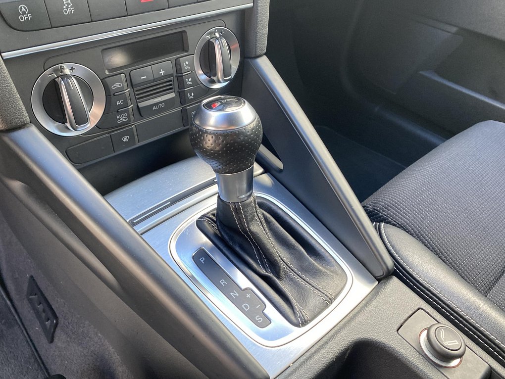 Audi A3 2.0 TDi S-line