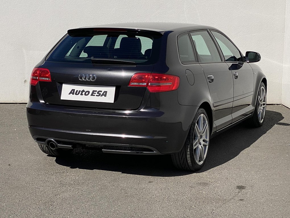 Audi A3 2.0 TDi S-line
