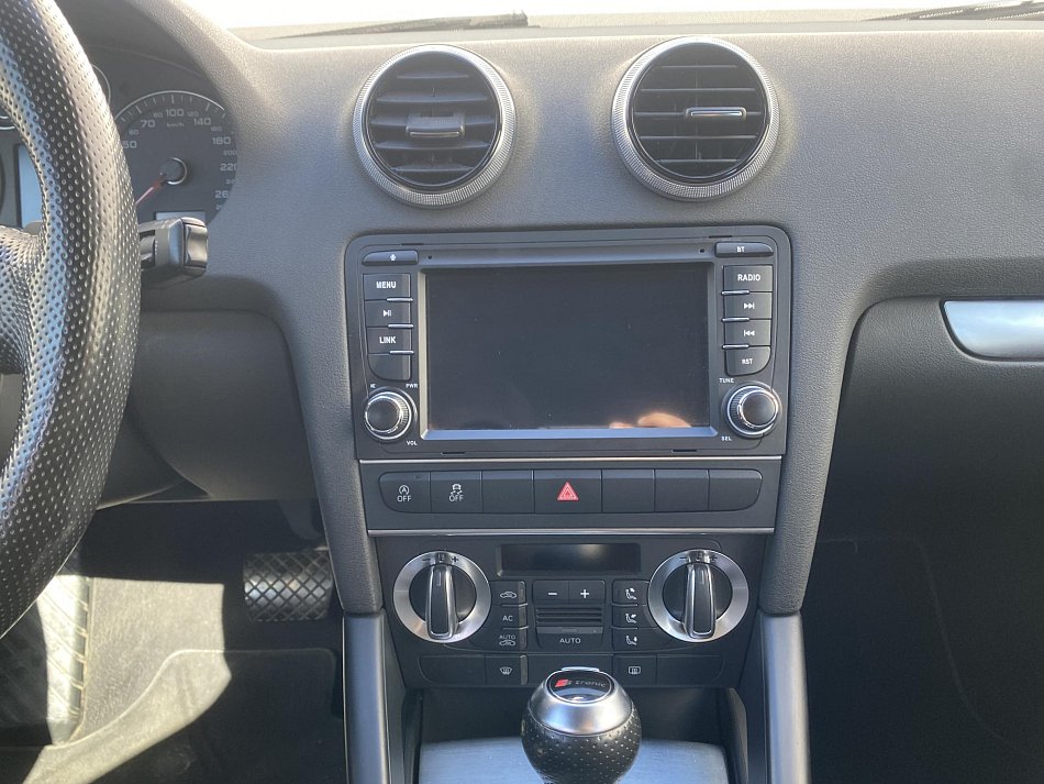 Audi A3 2.0 TDi S-line
