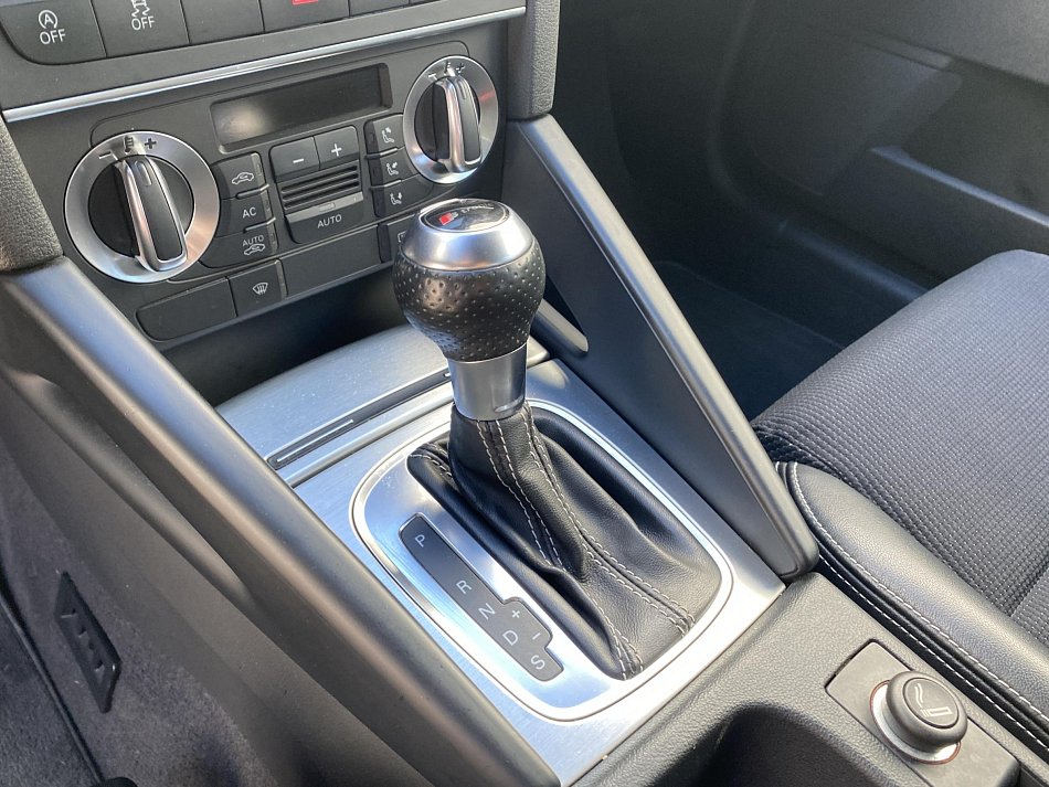 Audi A3 2.0 TDi S-line
