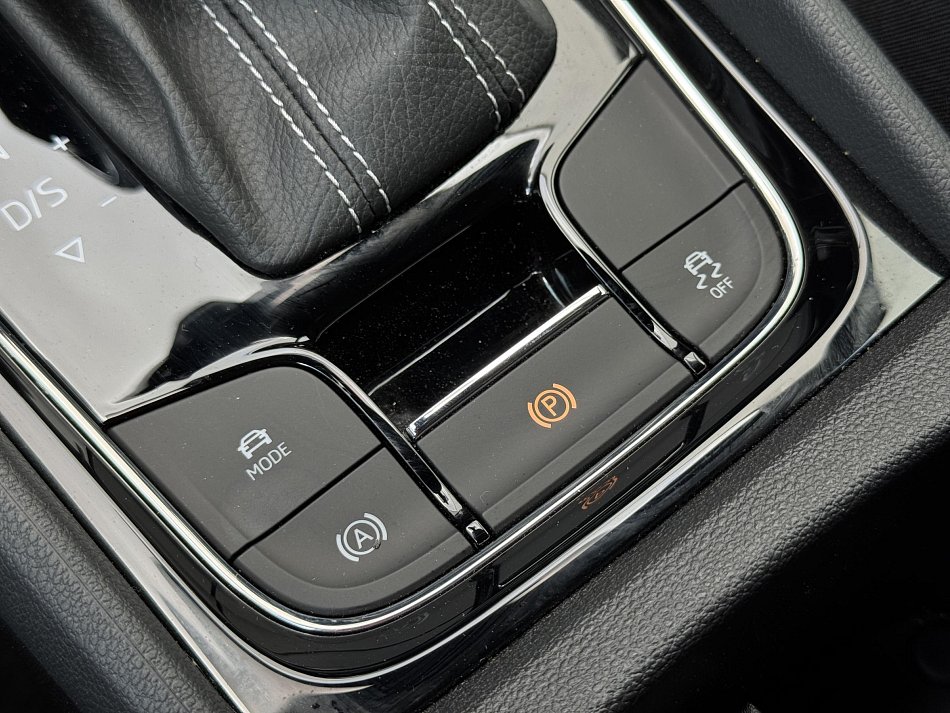 Škoda Karoq 1.5 TSi SportLine