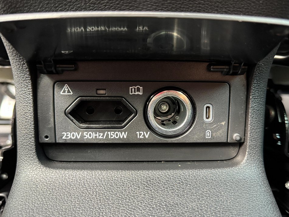 Škoda Karoq 1.5 TSi SportLine
