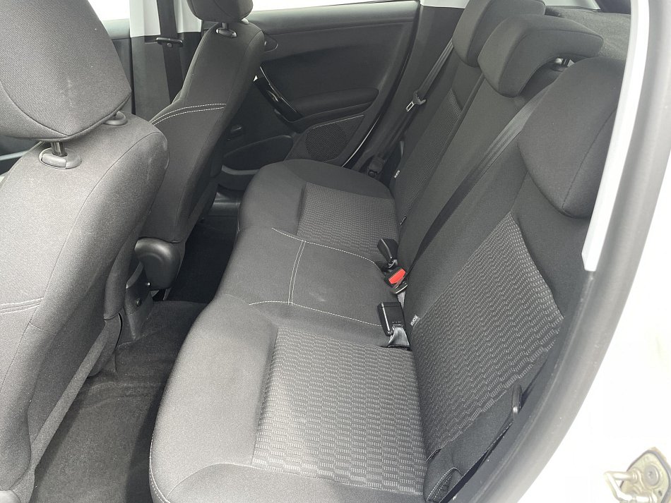Peugeot 208 1.2i Style