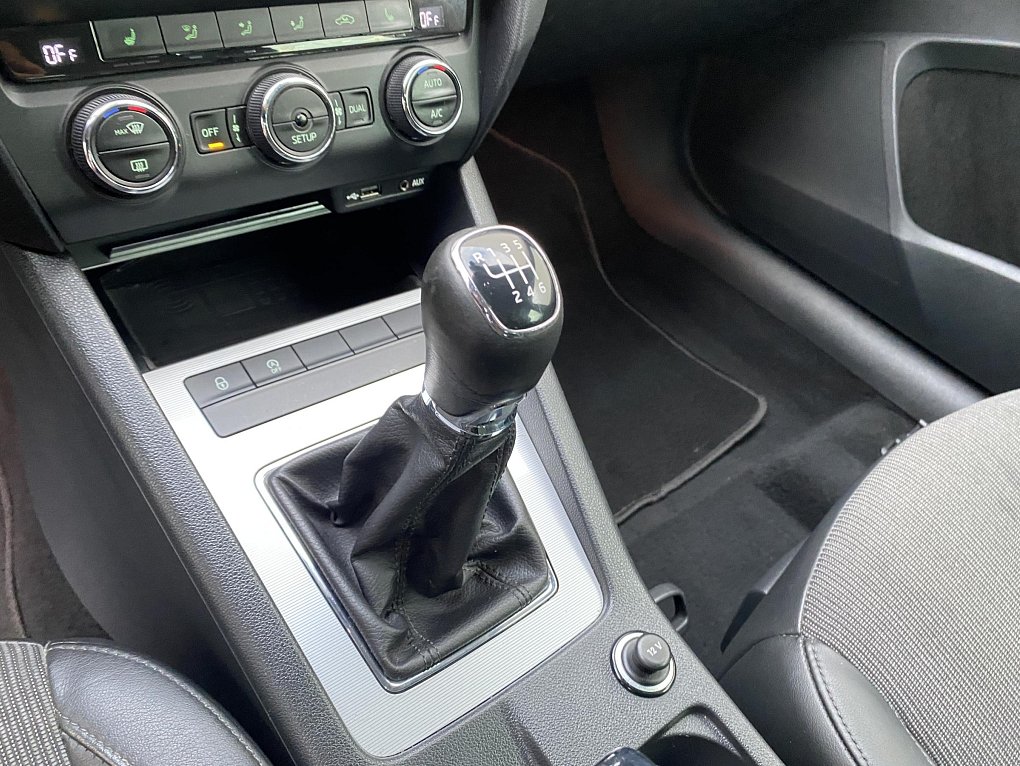 Škoda Octavia III 1.8 TSi Elegance