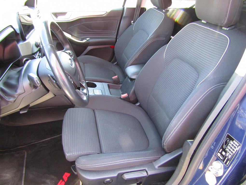 Ford Focus 1.5 EB Titanium