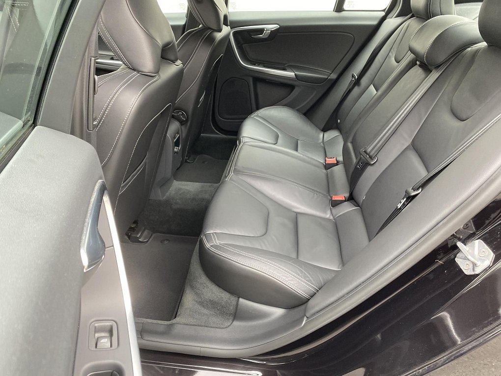 Volvo S60 2.4 D5 Summum