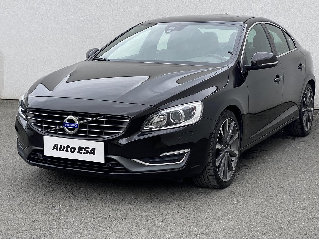 Volvo S60 2.4 D5 Summum