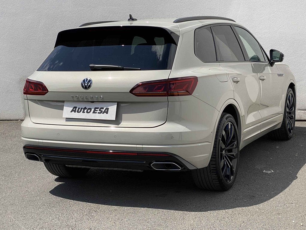 Volkswagen Touareg 3.0 TDi R-Line 4x4
