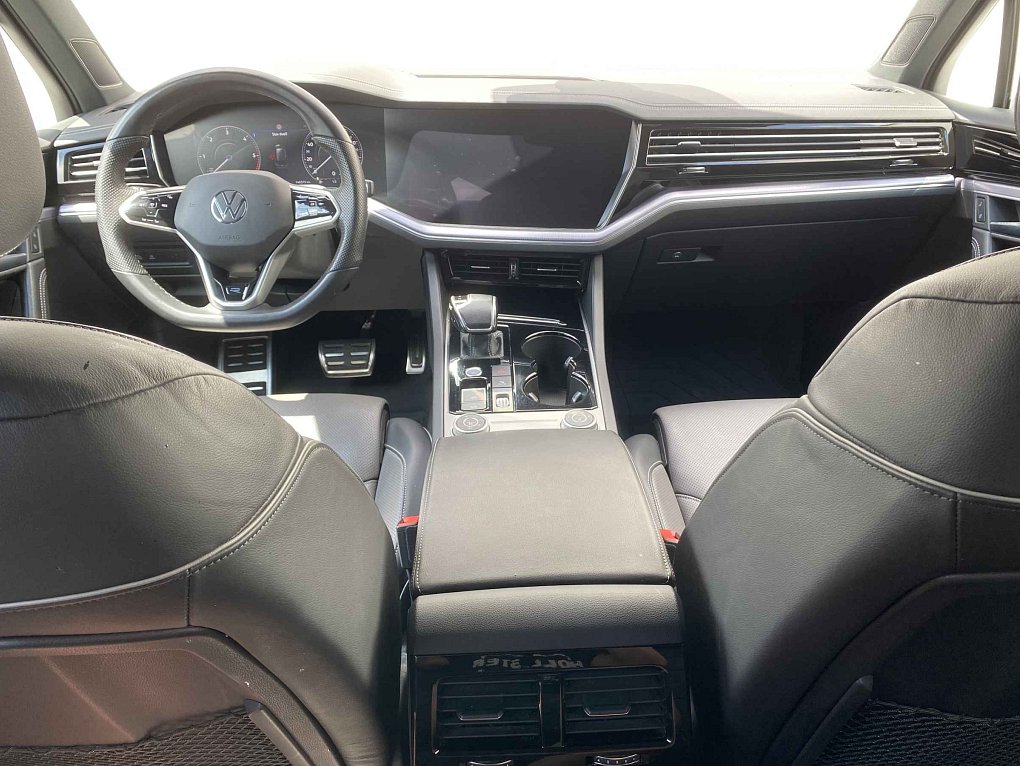 Volkswagen Touareg 3.0 TDi R-Line 4x4