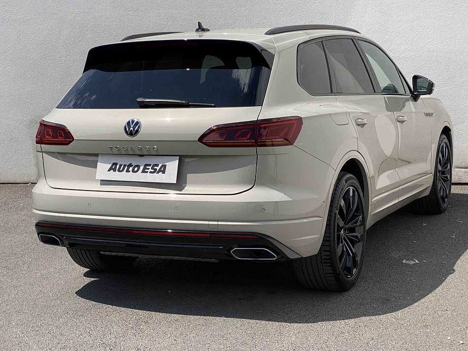 Volkswagen Touareg 3.0 TDi R-Line 4x4