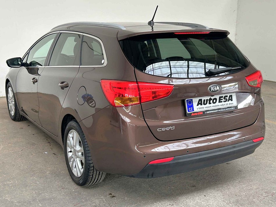 Kia Ceed 1.6GDi  99 kW