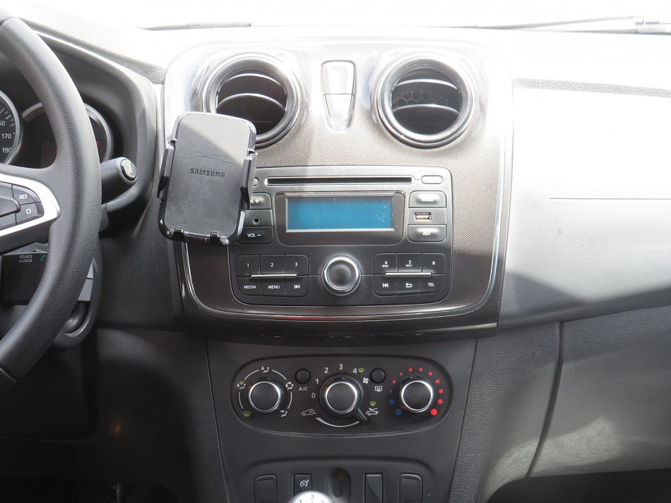 Dacia Logan 1.2i 