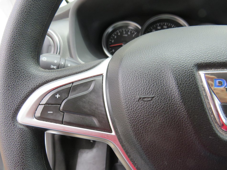 Dacia Logan 1.2i 