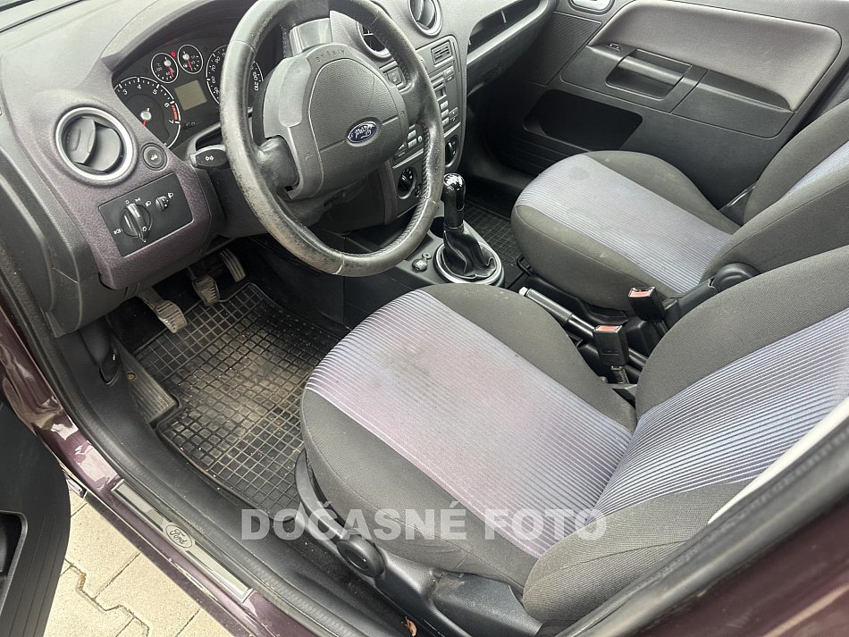 Ford Fusion 1.4 i 