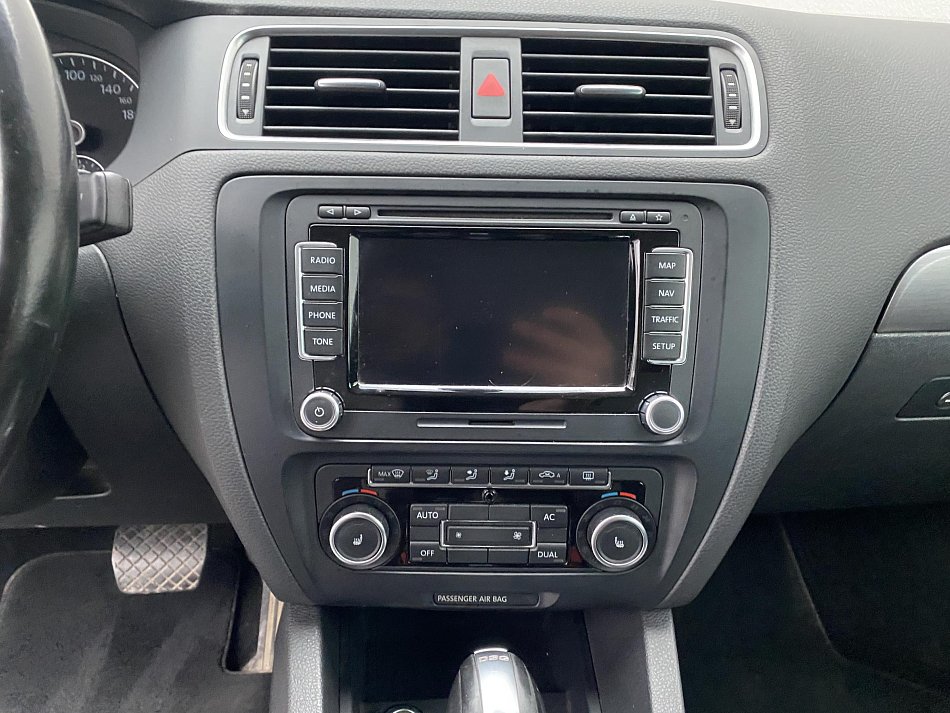 Volkswagen Jetta 1.6 TDi 