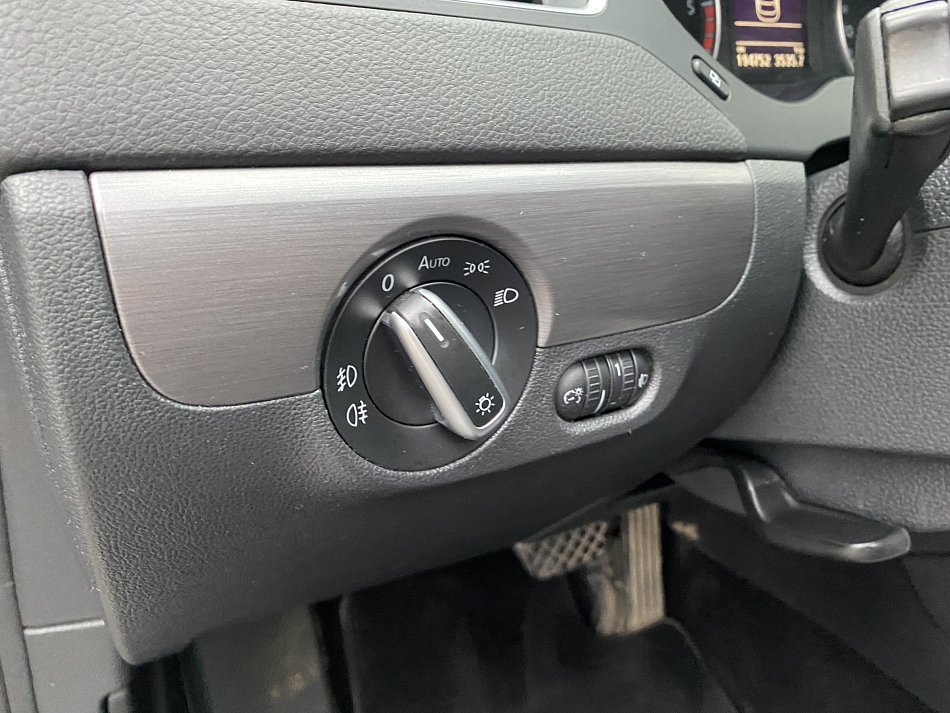 Volkswagen Jetta 1.6 TDi 