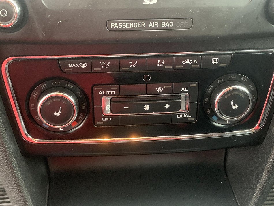 Škoda Superb II 2.0 TDi Elegance 4x4