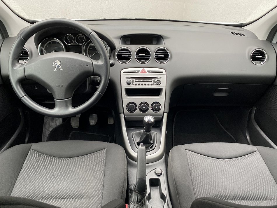 Peugeot 308 1.4i 
