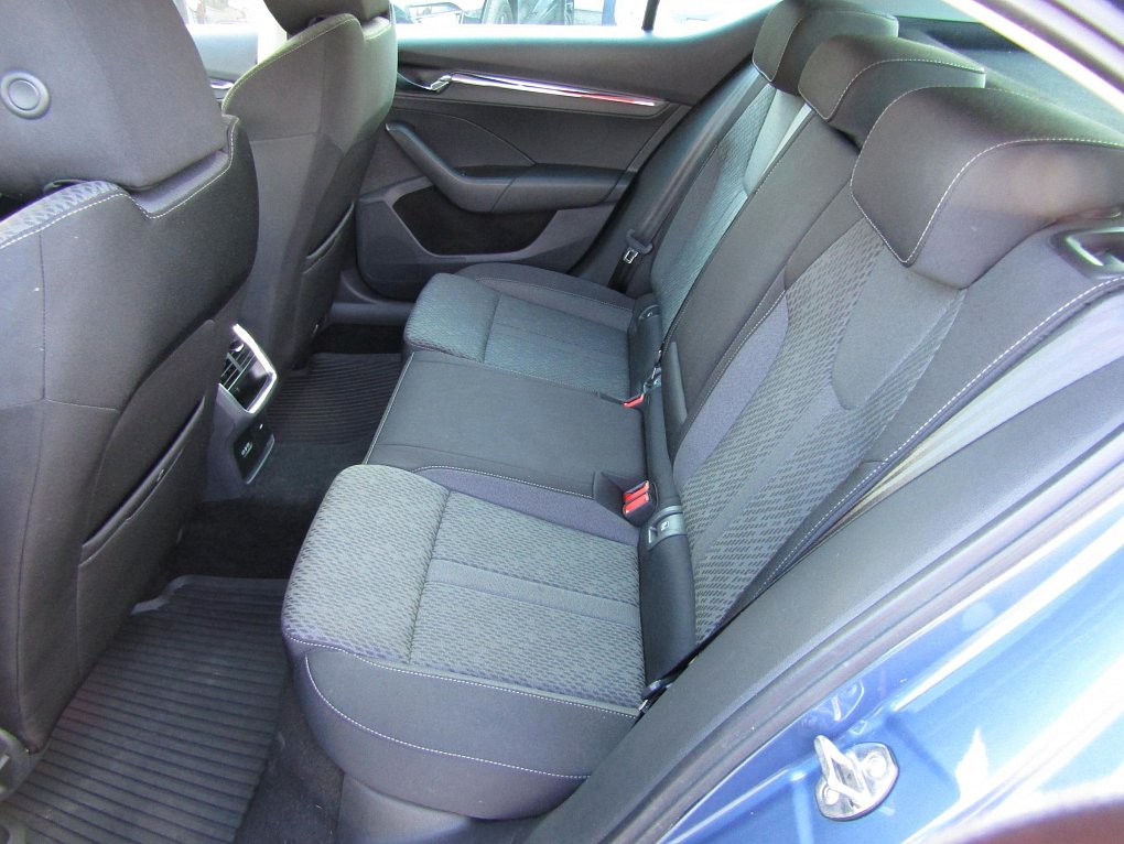 Škoda Octavia IV 2.0 TDi Style