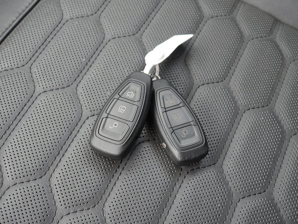 Ford Kuga 2.0TDCi Vignale 4x4