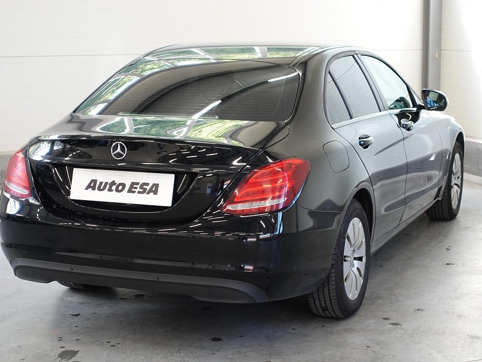 Mercedes-Benz Třída C 2.2CDi  C 220