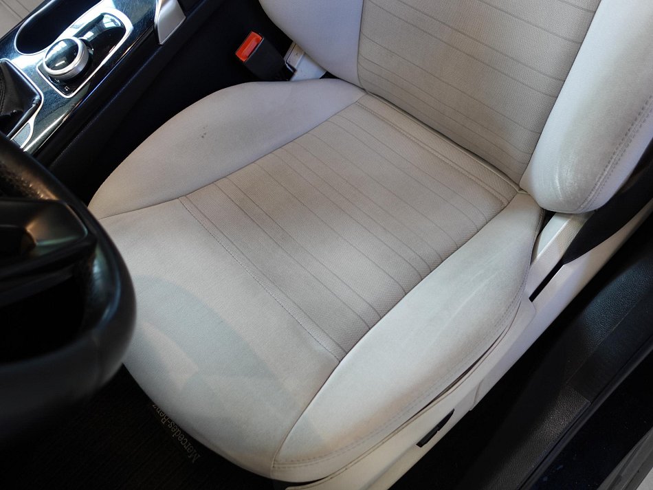 Mercedes-Benz Třída C 2.2CDi  C 220