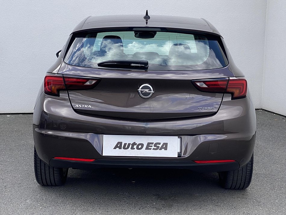 Opel Astra 1.4T 