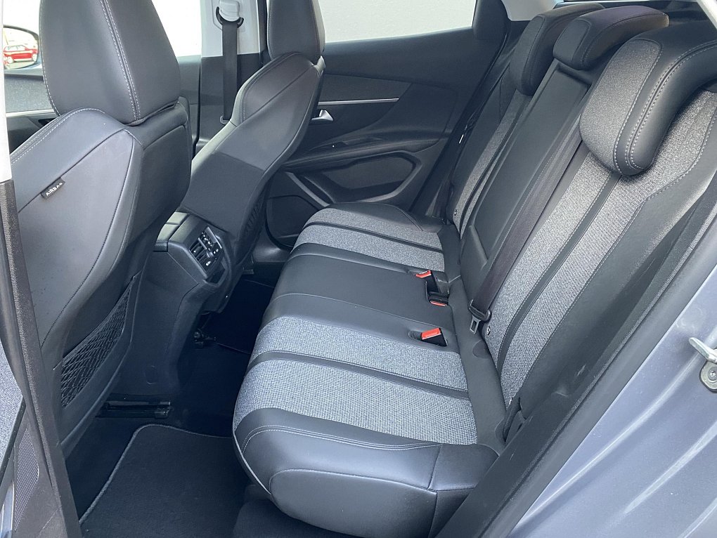 Peugeot 3008 1.5 HDI Allure