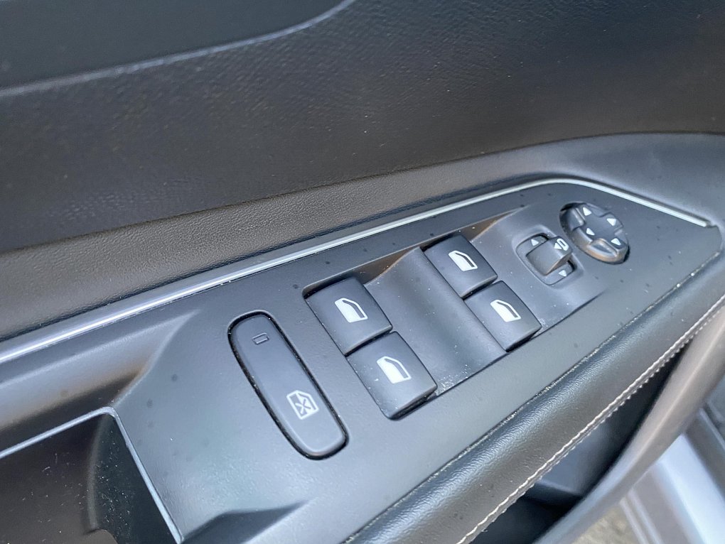 Peugeot 3008 1.5 HDI Allure