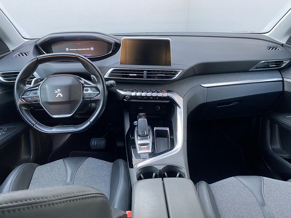 Peugeot 3008 1.5 HDI Allure