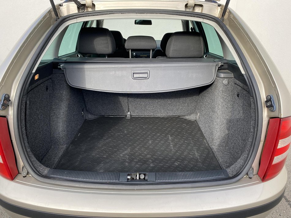 Škoda Fabia I 1.4i 16V Elegance