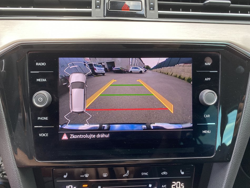Volkswagen Passat 2.0 TDi Elegance