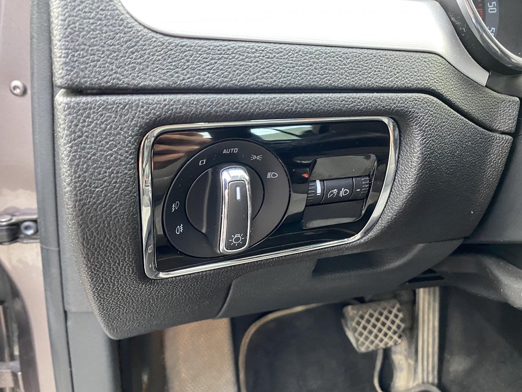 Škoda Superb 2.0 TDI 