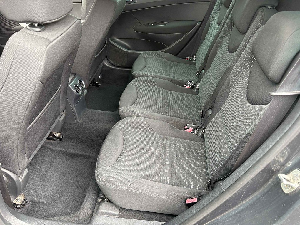 Peugeot 308 1.6 vti 
