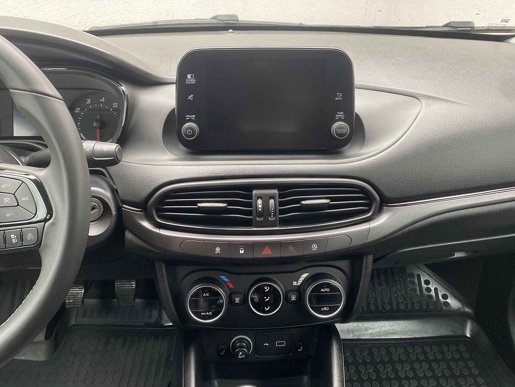 Fiat Tipo 1.4 T-Jet 