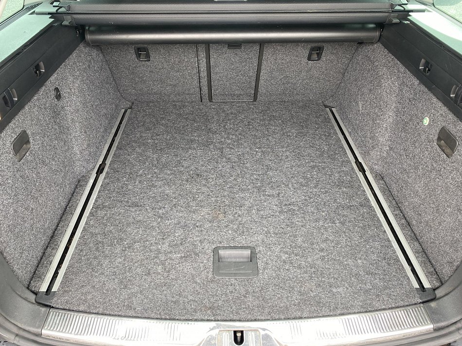 Škoda Superb II 2.0 TDi Ambition