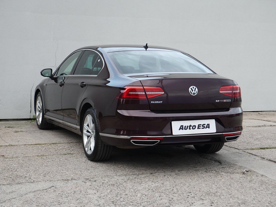 Volkswagen Passat 2.0 BiTDI Highline 4Motion