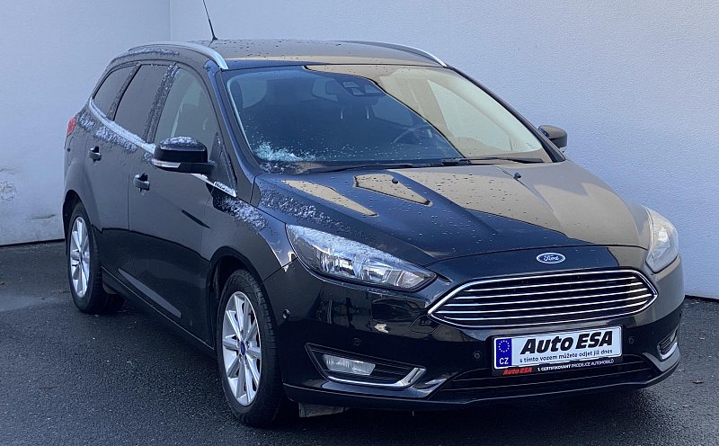 Ford Focus 1.5 EB Titanium