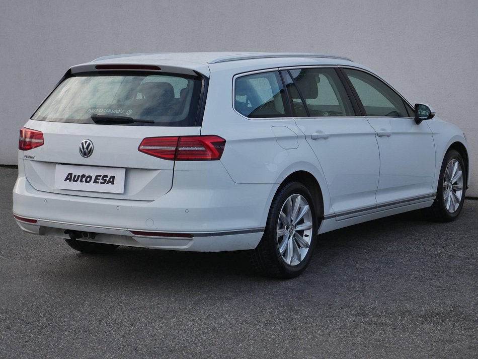 Volkswagen Passat 2.0TDI Highline