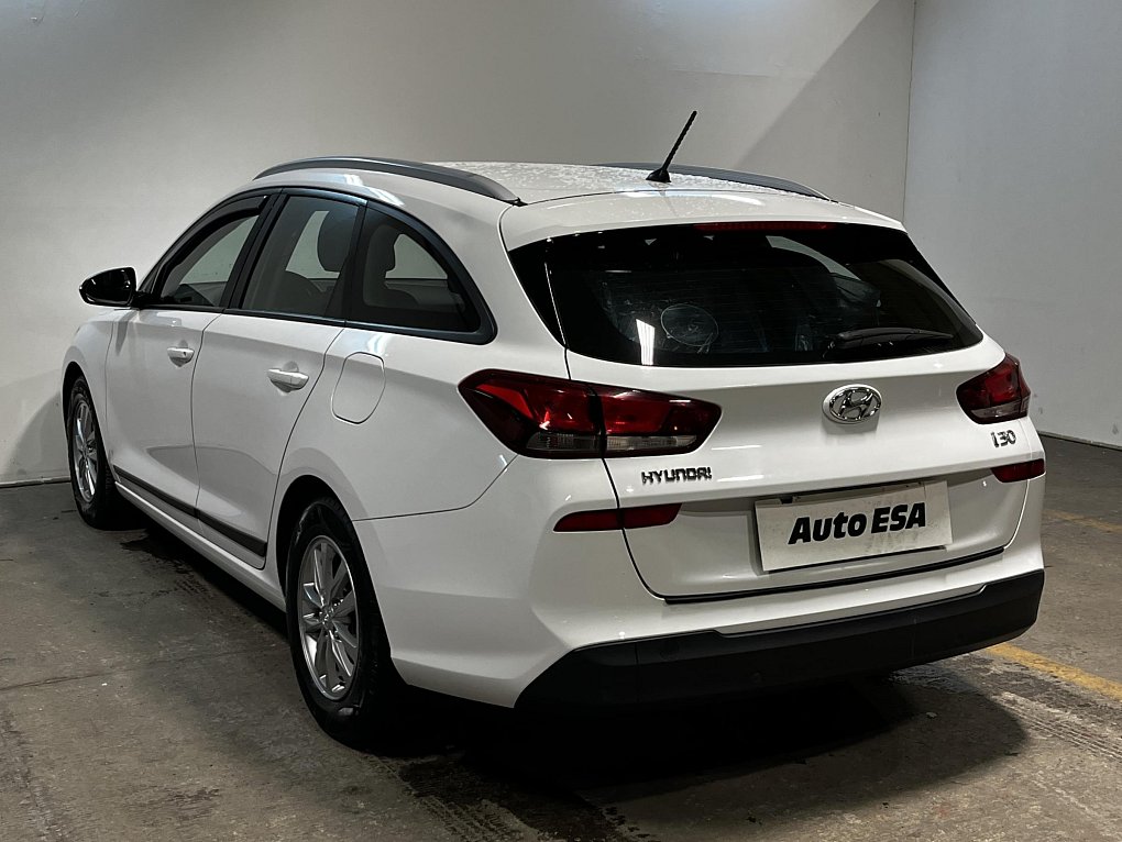 Hyundai I30 1.6i 