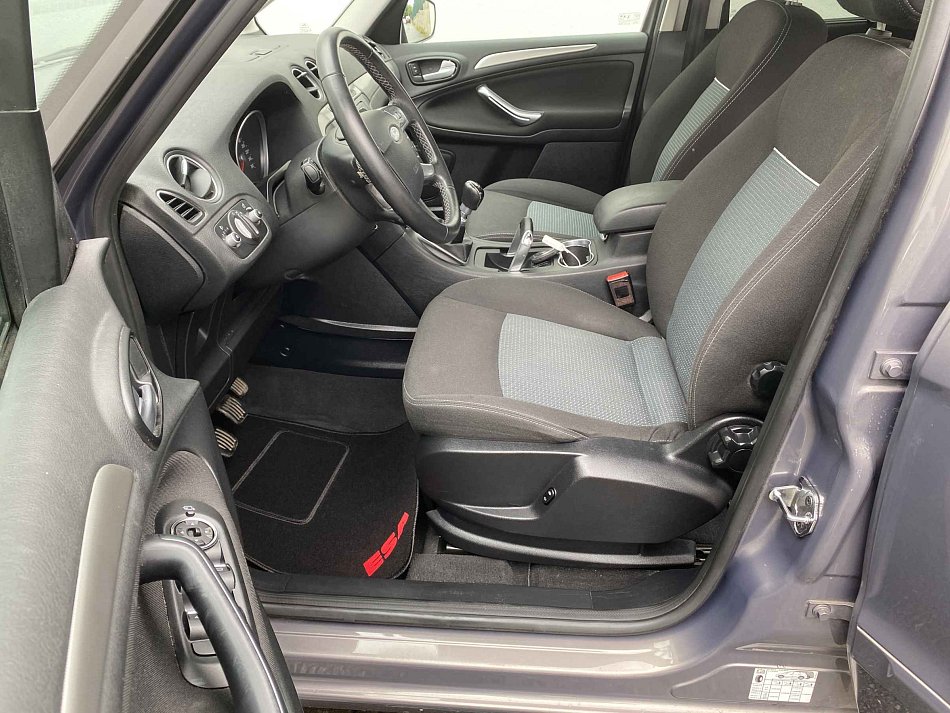 Ford Galaxy 2.0 TDCi Champions