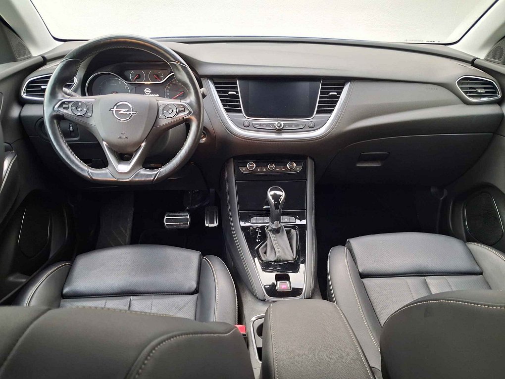Opel Grandland X 1.2T Ultimate