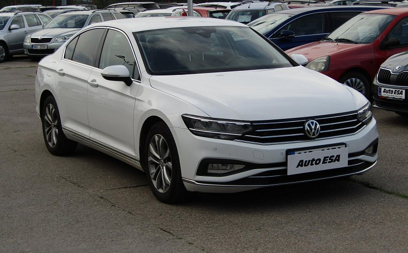 Volkswagen Passat 2.0 TDi Elegance